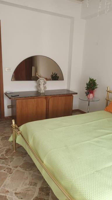 Dolce Sicily A 2Km Dal Centro Apartment Palermo Luaran gambar