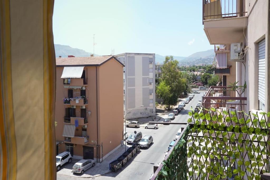 Dolce Sicily A 2Km Dal Centro Apartment Palermo Luaran gambar