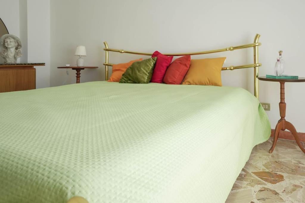 Dolce Sicily A 2Km Dal Centro Apartment Palermo Luaran gambar