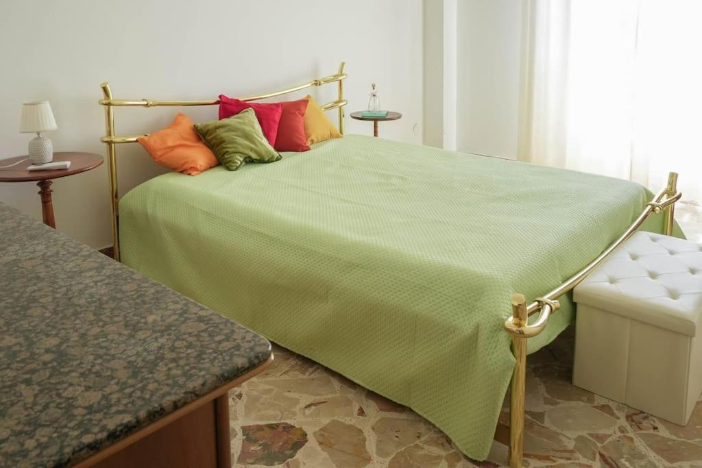 Dolce Sicily A 2Km Dal Centro Apartment Palermo Luaran gambar
